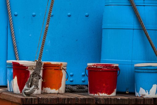 Quels éléments utiliser pour fabriquer une peinture à un prix réduit ?