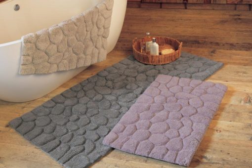 Comment choisir le meilleur matériau pour votre tapis de salle de bain ?