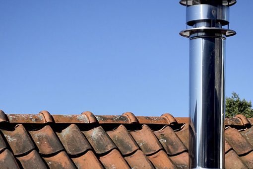 Tubage et conduit de cheminée : pourquoi ils sont essentiels pour votre sécurité