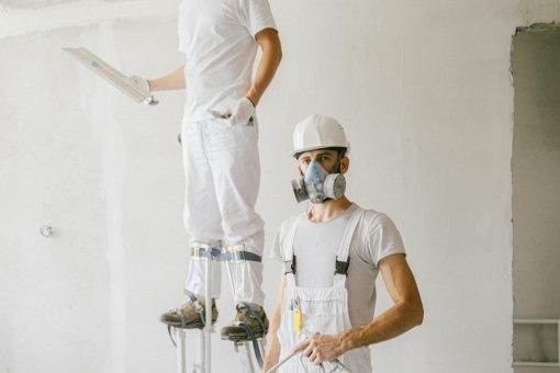 Les facteurs qui influencent la durée de vie d&rsquo;une peinture intérieure