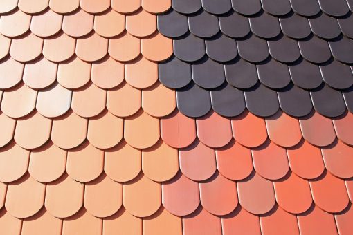 Tuiles abîmées ? prévenez les dommages avec un remplacement rapide