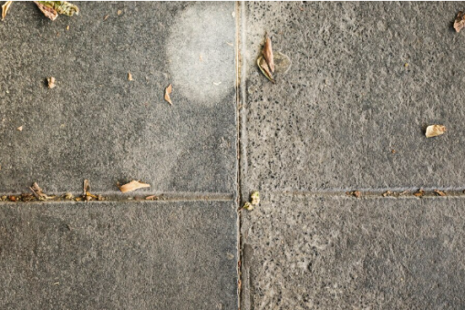 Poser un sol extérieur sur lit de sable