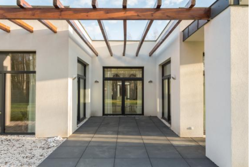 Comment construire un patio surélevé en toute sécurité ?