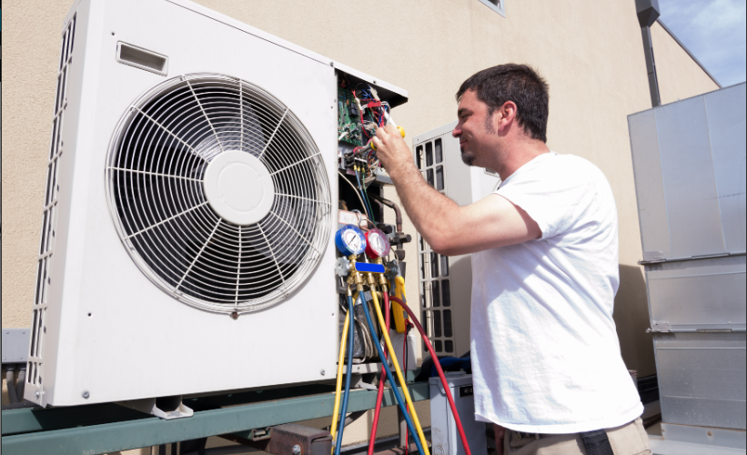 Faire réviser sa climatisation réversible et limiter les réparations