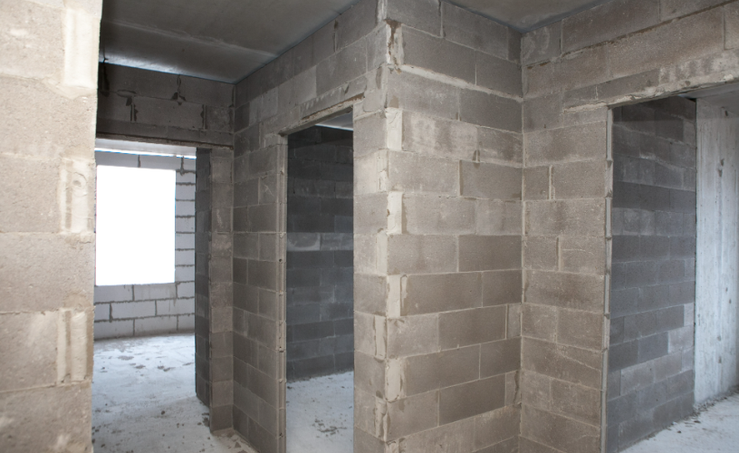 Comment poser des seuils de porte et des appuis de fenêtre en béton préfabriqué ?